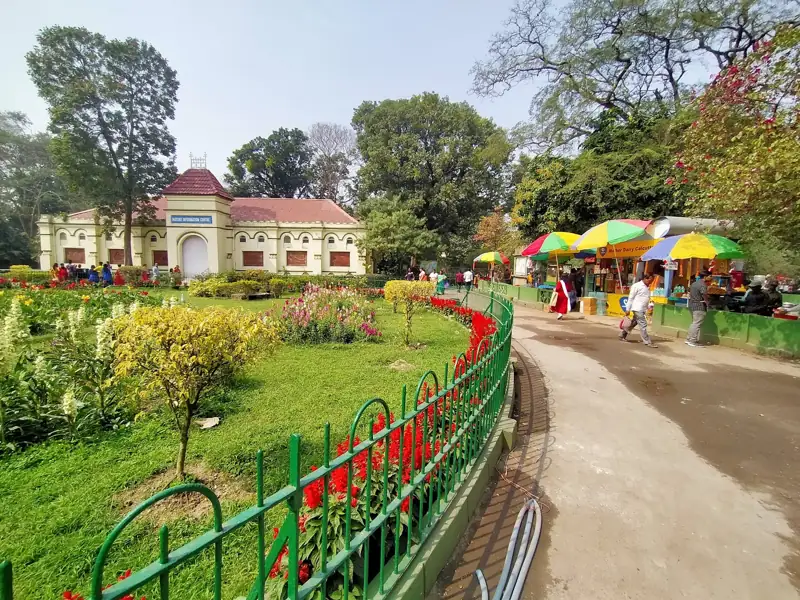 Berhampore to Taj Bengal Cab